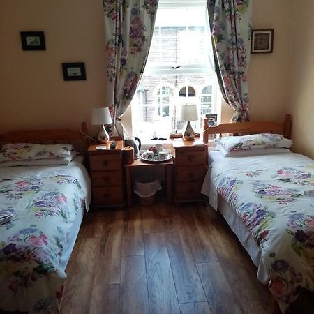 The Guest House Abergavenny Luaran gambar